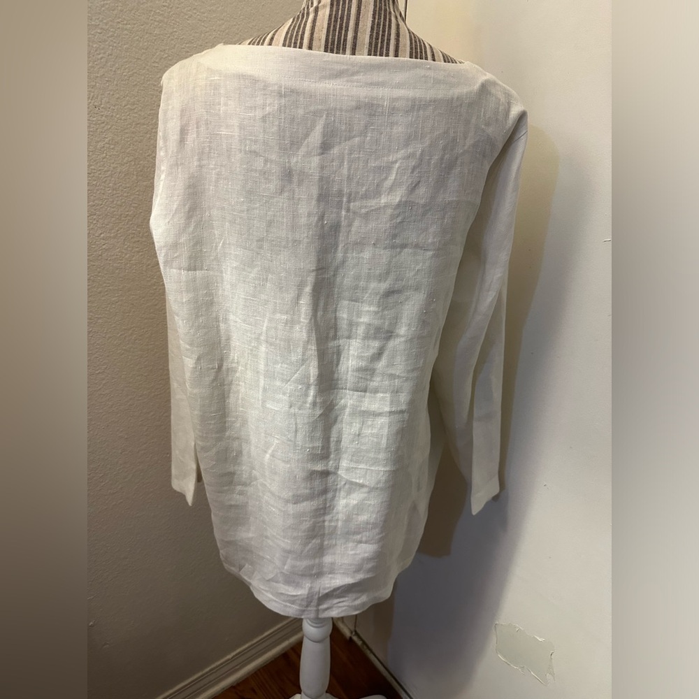 Neiman Marcus  top - Picture 2 of 6